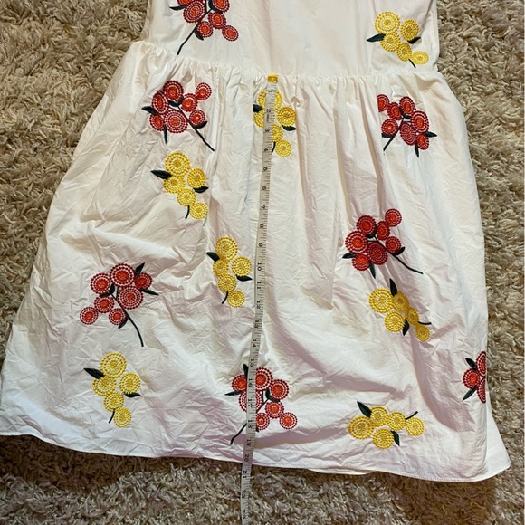 English Factory white floral embroidered dress - Picture 4 of 9